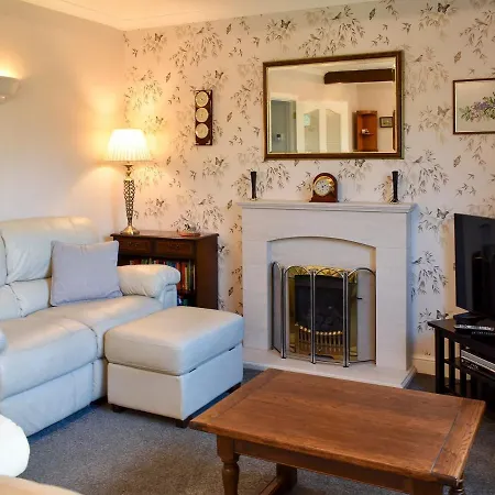Holiday home Oakdene Newton Reigny